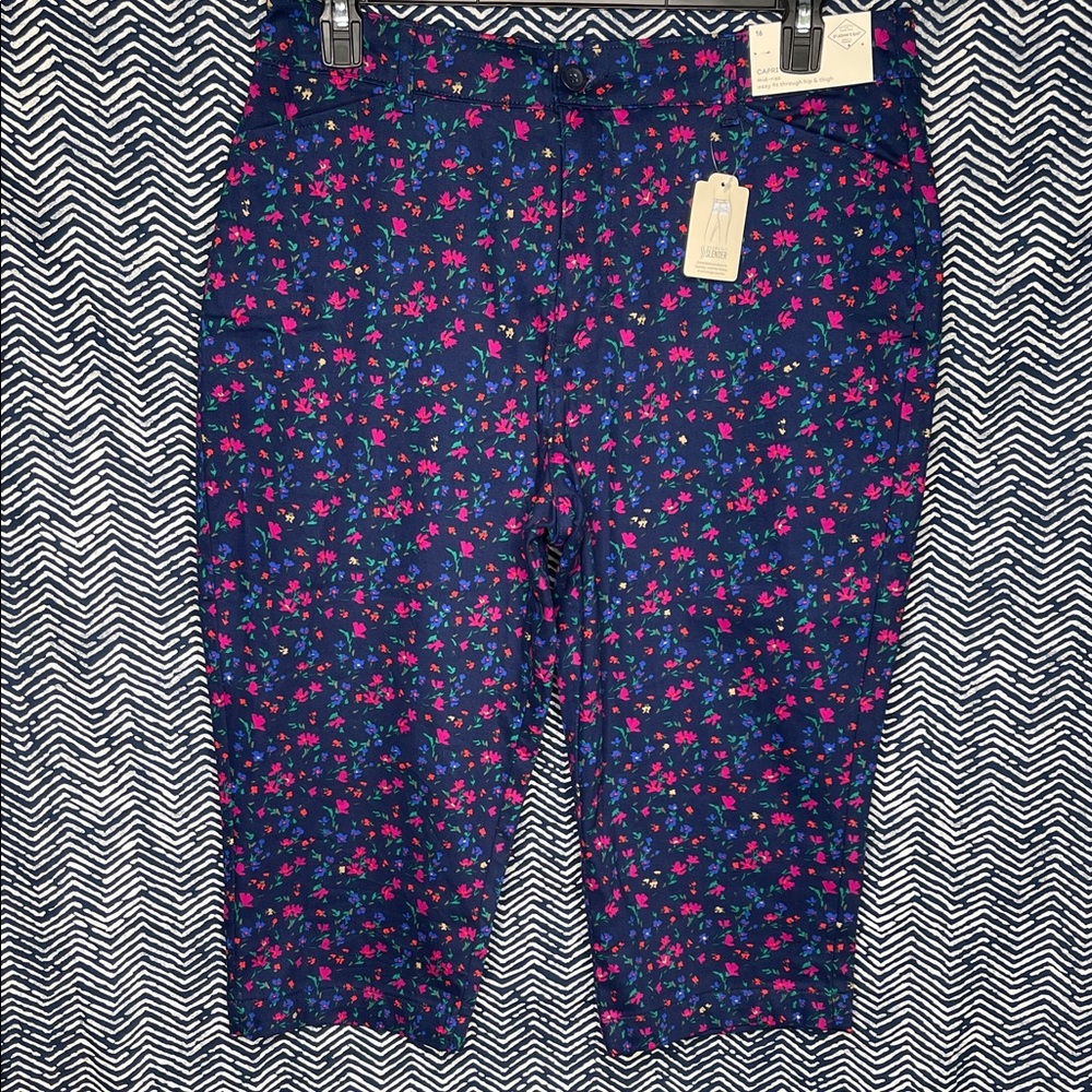 St. John's Bay Floral Capri Pants - Blue and Pink
